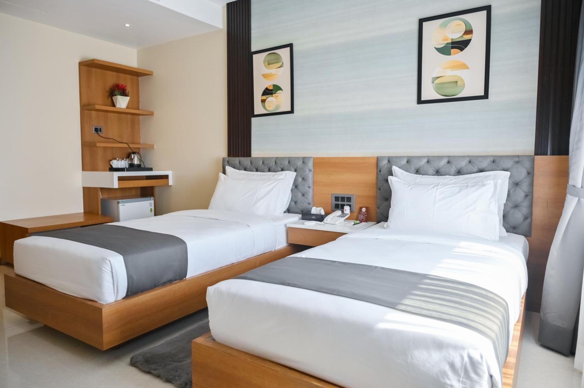 Hotel Barak View Residency Silchar Luaran gambar